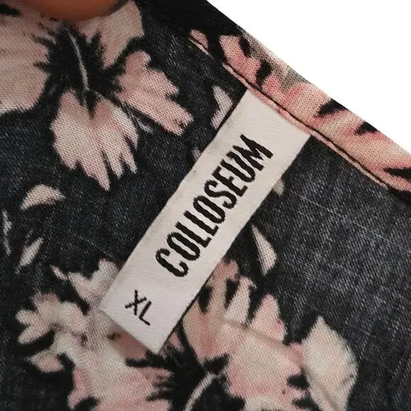 Colloseum Black Sleeveless V Neck Floral Print Top XL NWOT - Picture 5 of 7